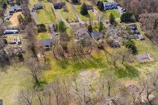 19451 Youngs Cliff Rd, Sterling, VA 20165 - Photo 141