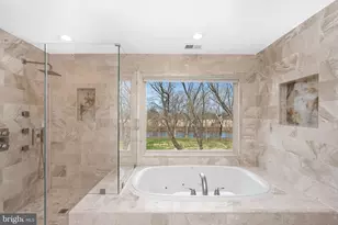 19451 Youngs Cliff Rd, Sterling, VA 20165 - Photo 57