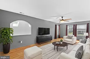 19451 Youngs Cliff Rd, Sterling, VA 20165 - Photo 49