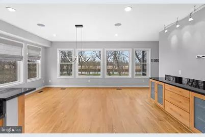 19451 Youngs Cliff Road, Sterling, VA 20165 - Photo 37