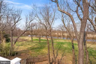 19451 Youngs Cliff Rd, Sterling, VA 20165 - Photo 103