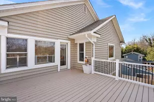 19451 Youngs Cliff Rd, Sterling, VA 20165 - Photo 89