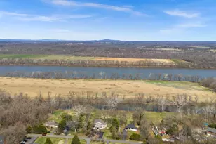 19451 Youngs Cliff Rd, Sterling, VA 20165 - Photo 129