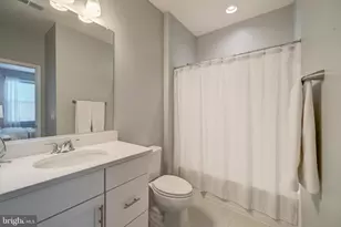 1002 Themis St SE, Leesburg, VA 20175 - Photo 43