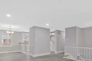 709 N Belfort St, Sterling, VA 20164 - Photo 13