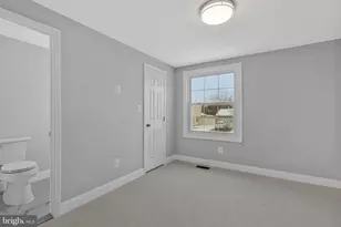 709 N Belfort St, Sterling, VA 20164 - Photo 15