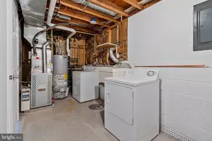 709 N Belfort St, Sterling, VA 20164 - Photo 29