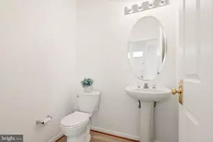 42683 Sandman Terrace, Chantilly, VA 20152 - Photo 17