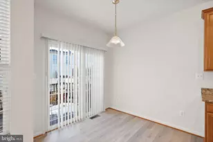 42683 Sandman Terrace, Chantilly, VA 20152 - Photo 15