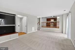 306 Lounsbury Ct NE, Leesburg, VA 20176 - Photo 5