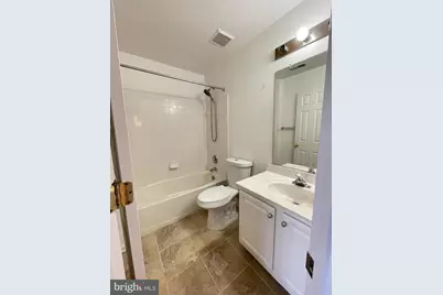 42882 Golf View Drive, Chantilly, VA 20152 - Photo 17