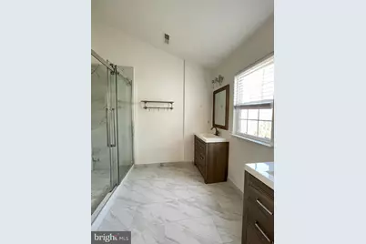 42882 Golf View Drive, Chantilly, VA 20152 - Photo 19