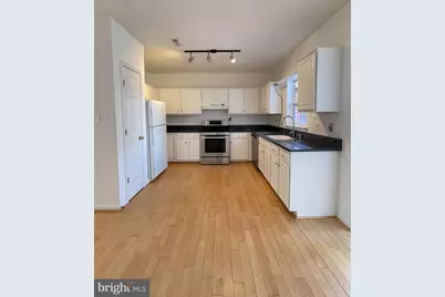 42882 Golf View Drive, Chantilly, VA 20152 - Photo 11