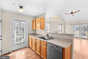 43374 Greyswallow Terrace, Ashburn, VA 20147 - Photo 13