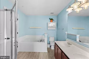 43374 Greyswallow Terrace, Ashburn, VA 20147 - Photo 33