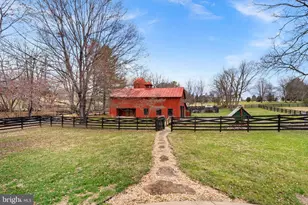 15625 Britenbush Ct, Waterford, VA 20197 - Photo 57