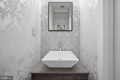 1709 Fairleigh Court NE, Leesburg, VA 20176 - Photo 23