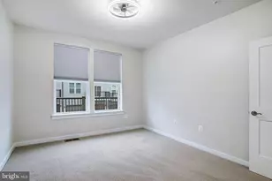 44499 Wolfhound Sq, Ashburn, VA 20147 - Photo 23