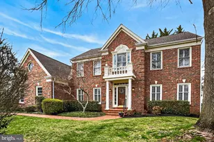 20461 Swan Creek Ct, Sterling, VA 20165 - Photo 1