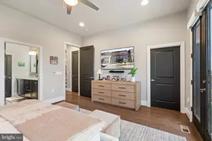 20430 Northpark Dr, Ashburn, VA 20147 - Photo 35