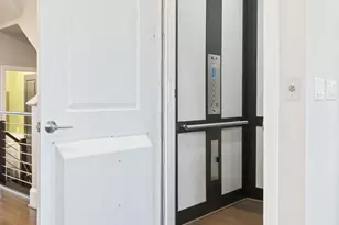 20430 Northpark Dr, Ashburn, VA 20147 - Photo 31