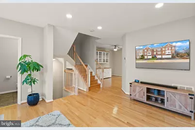 25213 Dunvegan Square, Chantilly, VA 20152 - Photo 7