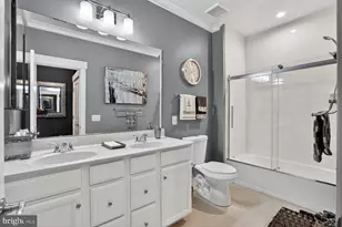 25612 Preston Park Ter, Chantilly, VA 20152 - Photo 23