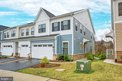 19006 Coral Reef Square, Leesburg, VA 20176 - Photo 3