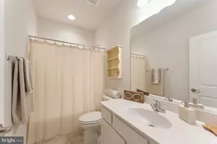 19006 Coral Reef Sq, Leesburg, VA 20176 - Photo 43