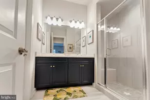 19006 Coral Reef Sq, Leesburg, VA 20176 - Photo 17