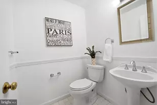 46944 Trumpet Cir, Sterling, VA 20164 - Photo 11