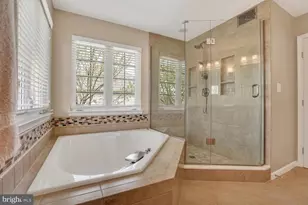 21313 Hidden Pond Pl, Broadlands, VA 20148 - Photo 25