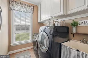 38766 Rambling Farm Dr, Hamilton, VA 20158 - Photo 33