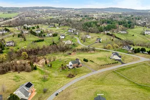 38766 Rambling Farm Dr, Hamilton, VA 20158 - Photo 75