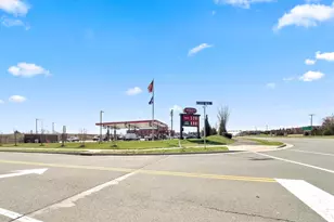 25549 Byrnes Crossing *basement* Dr, Chantilly, VA 20152 - Photo 15