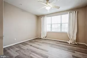 20281 Beechwood Terrace, Ashburn, VA 20147 - Photo 11