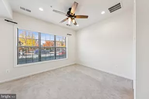 22613 Naugatuck Square, Ashburn, VA 20148 - Photo 21