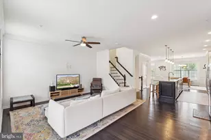 22613 Naugatuck Square, Ashburn, VA 20148 - Photo 7