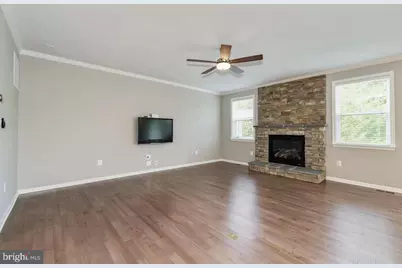 20471 Rolling Water Terrace, Ashburn, VA 20147 - Photo 19