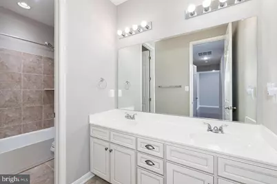 20471 Rolling Water Terrace, Ashburn, VA 20147 - Photo 33