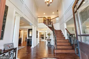 19746 Willowdale Pl, Ashburn, VA 20147 - Photo 5