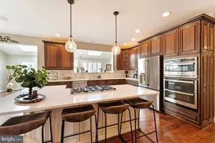 19746 Willowdale Pl, Ashburn, VA 20147 - Photo 27