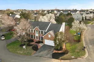 43186 Maple Cross St, South Riding, VA 20152 - Photo 3