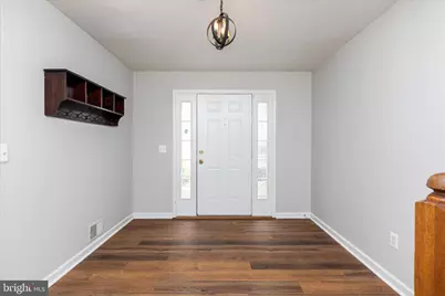 18779 Trident Square, Leesburg, VA 20176 - Photo 3