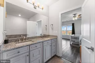 22278 Cornerstone Crossing, Ashburn, VA 20148 - Photo 23