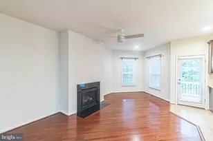 42385 Trellis Square, Brambleton, VA 20148 - Photo 9