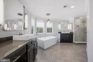 25770 Mayville Ct, Chantilly, VA 20152 - Photo 23