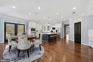 25770 Mayville Ct, Chantilly, VA 20152 - Photo 11