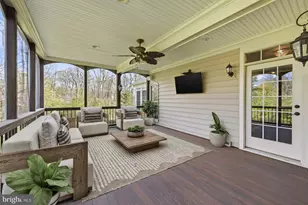 25770 Mayville Ct, Chantilly, VA 20152 - Photo 33