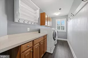 25770 Mayville Ct, Chantilly, VA 20152 - Photo 21